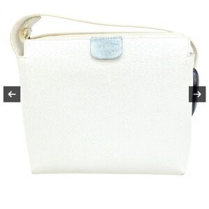 Gucci Cream Shoulder Bag